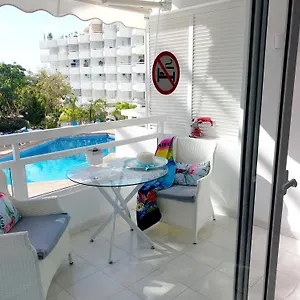 https://under-the-palm.in-canary-islands.com